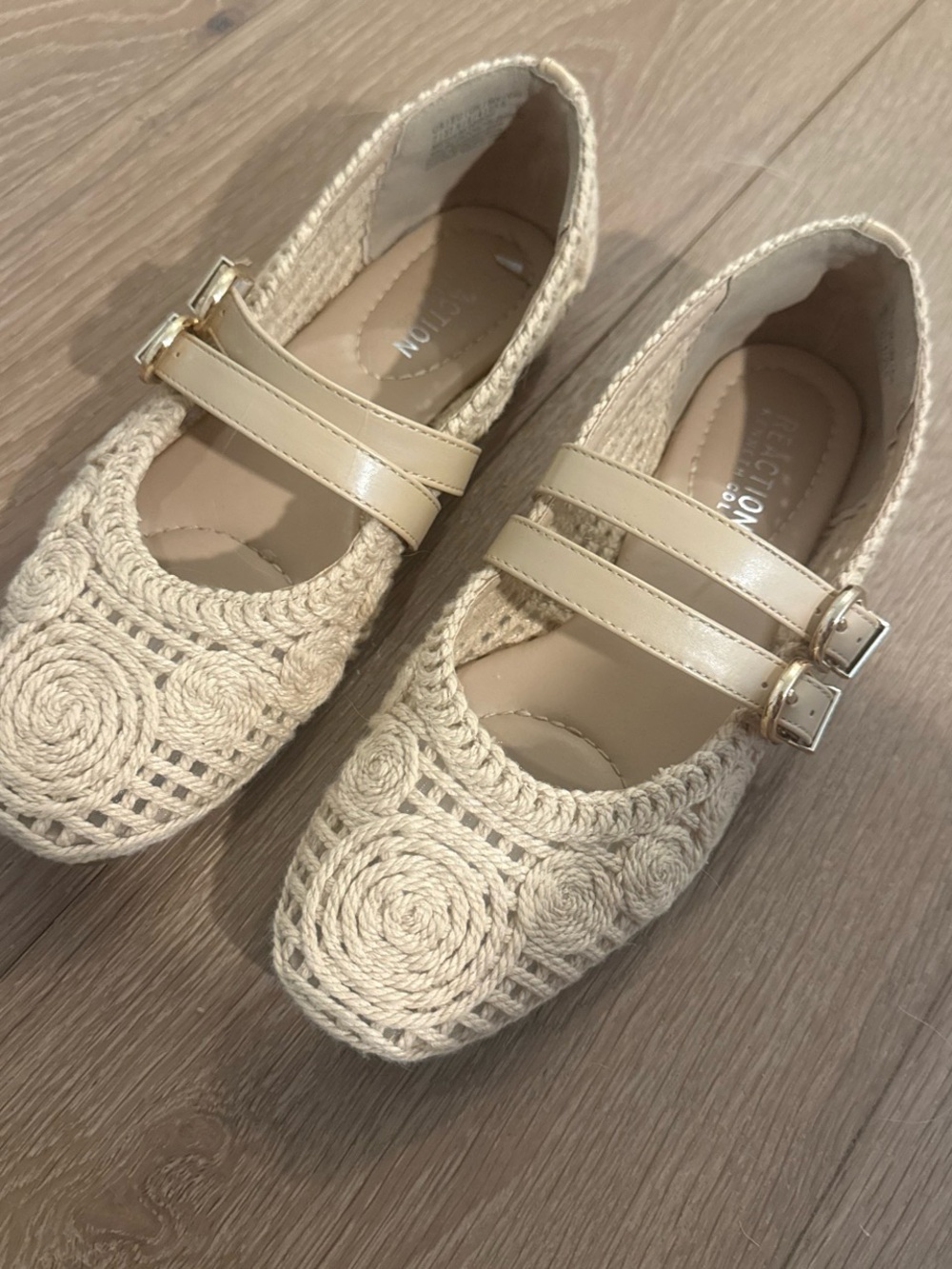 Kenneth Cole wicker ballet flats with strap